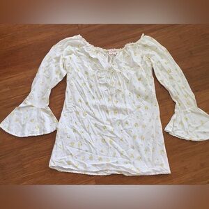 Rare! Vintage VS yellow & white floral knee length romantic cotton nightgown